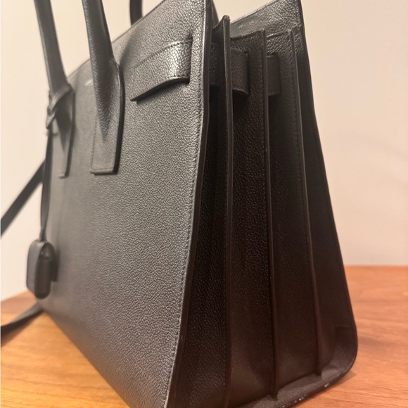 Saint Laurent Sac De Jour Tote Bag - Picture 5 of 11